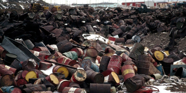 Recyclable Hazardous Waste Has Several Advantages