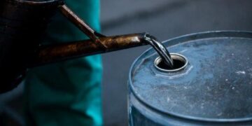 10 Amazing Ways To Dispose Of Waste Oil, As Well As The Advantages Of Recycling And Reusing Waste Oil